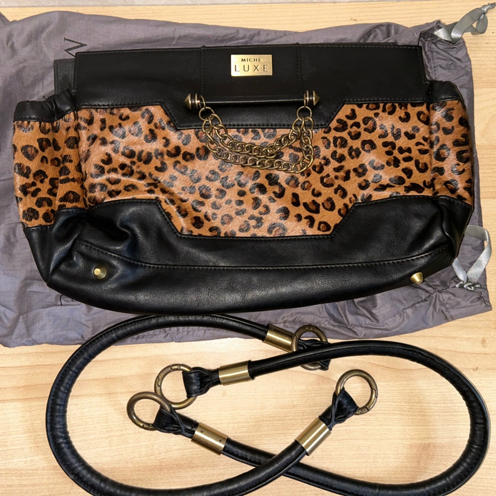 Miche Luxe Lisbon classic shell like new with dust bag